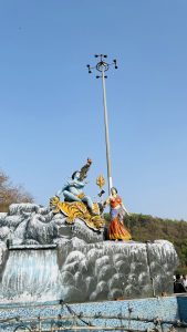 A statue of Lord Shiva and Maa Parvati.
