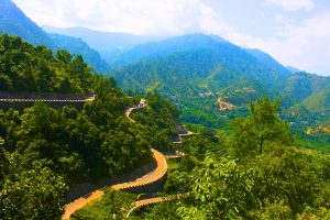 Winding through hills and history — Sindhuli Highway offers one of Nepal’s most scenic and thrilling drives. 🚗⛰️🇳🇵
#SindhuliHighway #RoadsOfNepal #ScenicDrive #NepalTravel #HimalayanHighways #ExploreNepal #BeautifulNepal #TravelDiaries #MountainRoads #NatureAndAdventure

