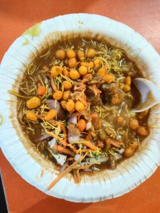 Masala Puri, a popular Indian street food.
