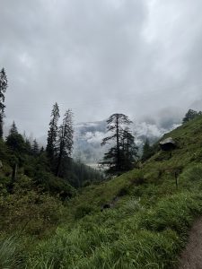 A cloudy hill view from the top of Manali.
