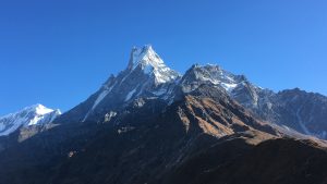 Blue skies and silver-shining Himalayan peaks – nature at its most magnificent. 
